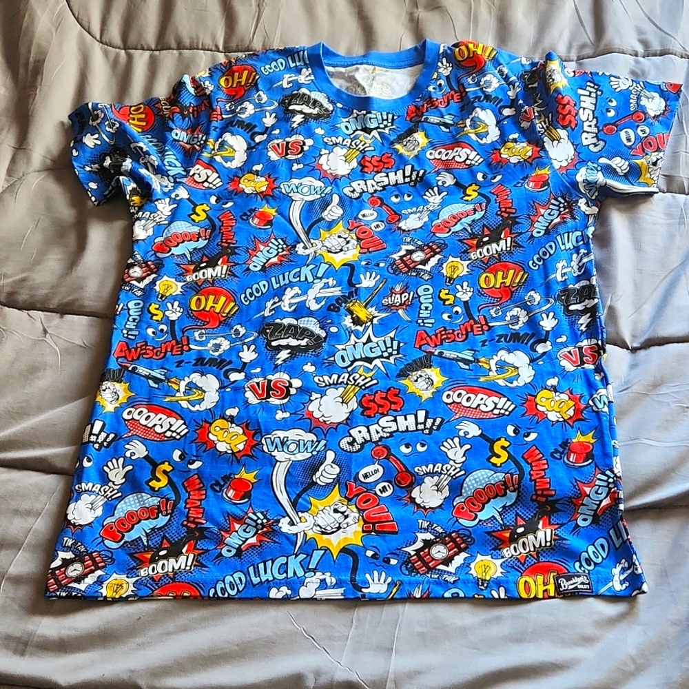 Blue graphic tshirt Medium